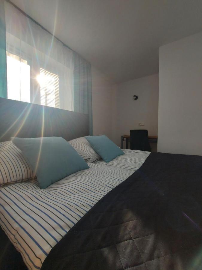 Pokoje I Apartamenty Matdar Mikołajki Exterior foto